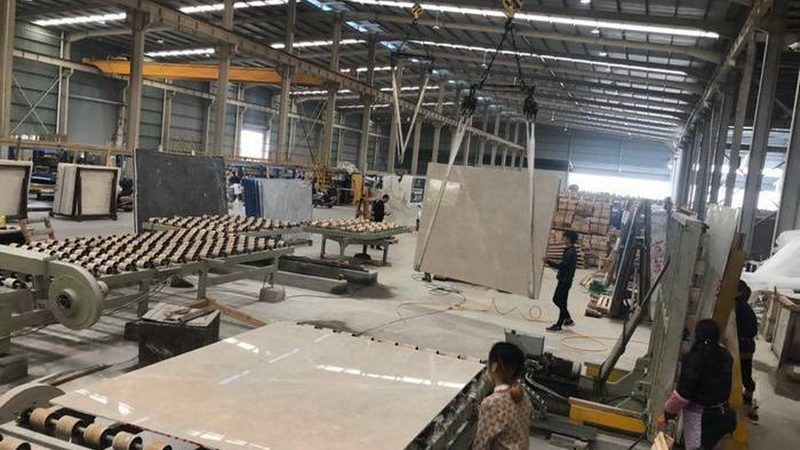花岗岩异型石材在园林景观中的独特魅力与加工工艺解析**